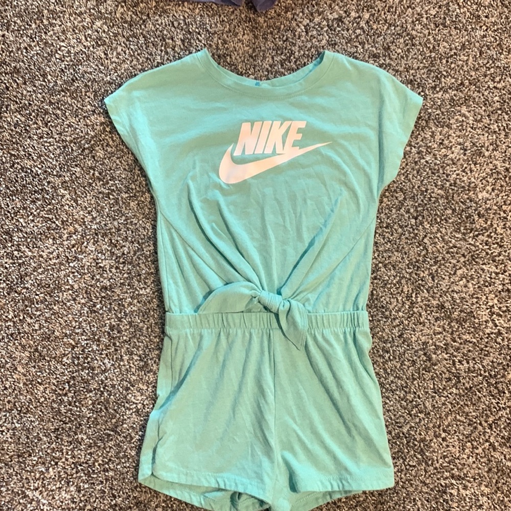 Girls Nike romper